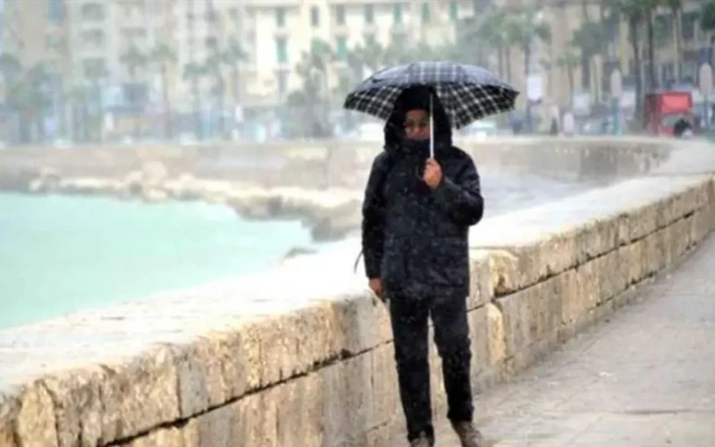 تحذيرات من تقلب الظواهر الجوية المتوقعة خلال أول أيام عيد الفطر المبارك